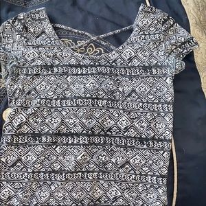 Aeropostale short sleeve criss cross back top